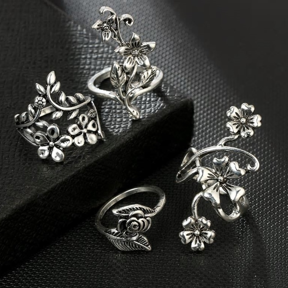 Vintage Rose Flower Ring Set - Picture 4 of 6